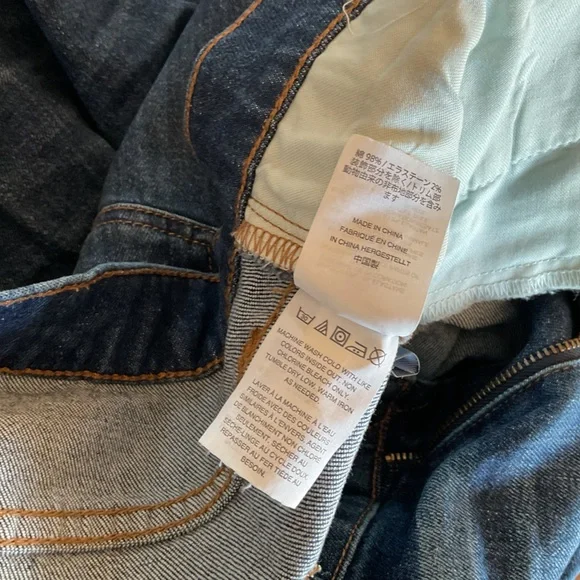 Madewell The Slim Boy Jean - Picture 13 of 14